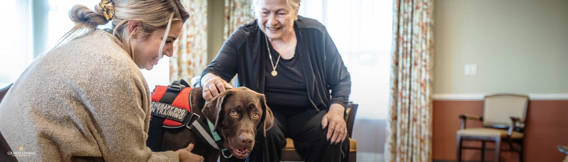 facets-therapy-dogs